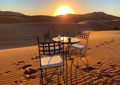 breakfast in the desert