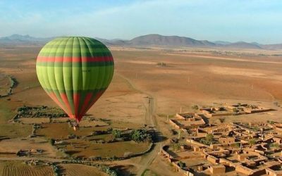 Agafay desert with dinner among the stars